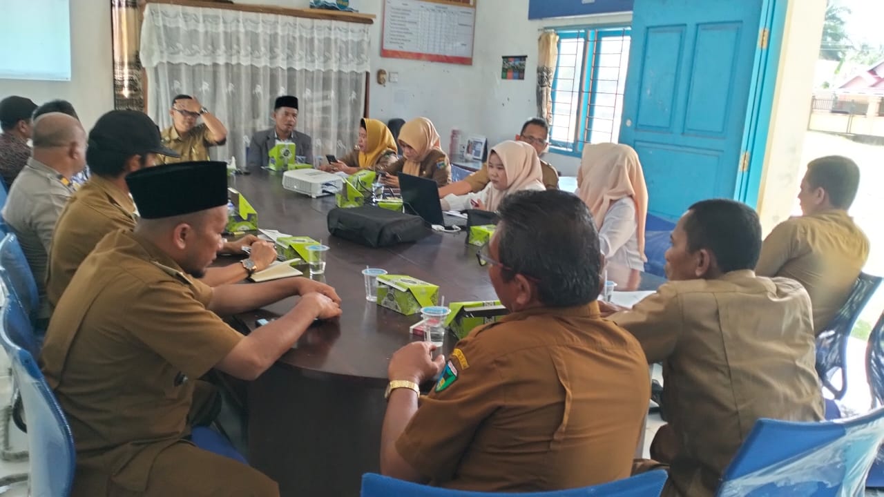 Camat Airpura Hadiri Kegiatan Mini Loka Karya di Tingkat Kecamatan Airpura