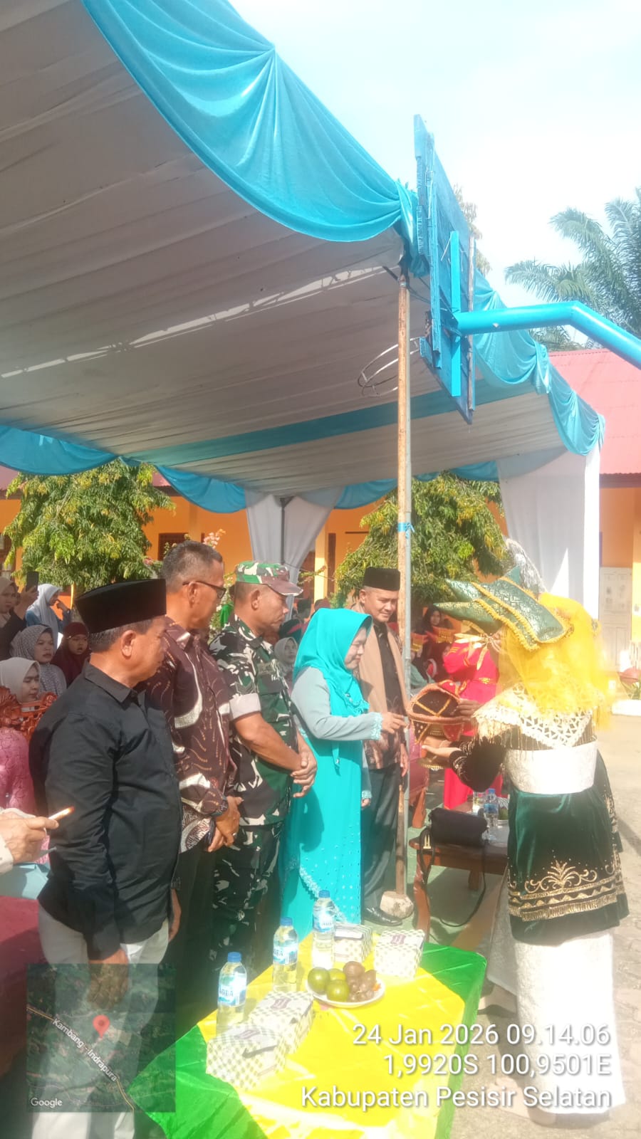 Camat Hadiri Launching Ekstrakurikuler Silat Tradisi Serentak di SMAN 1 AIRPURA  