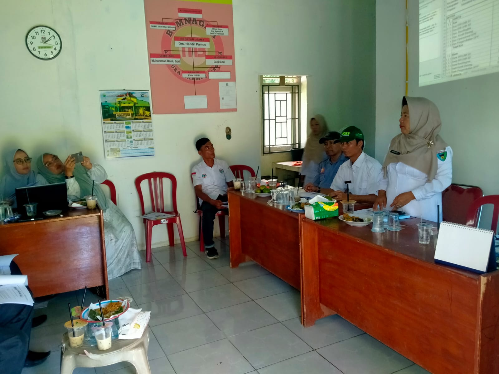 Camat Airpura Hadiri Pra Man BumNag Makmur Bersama