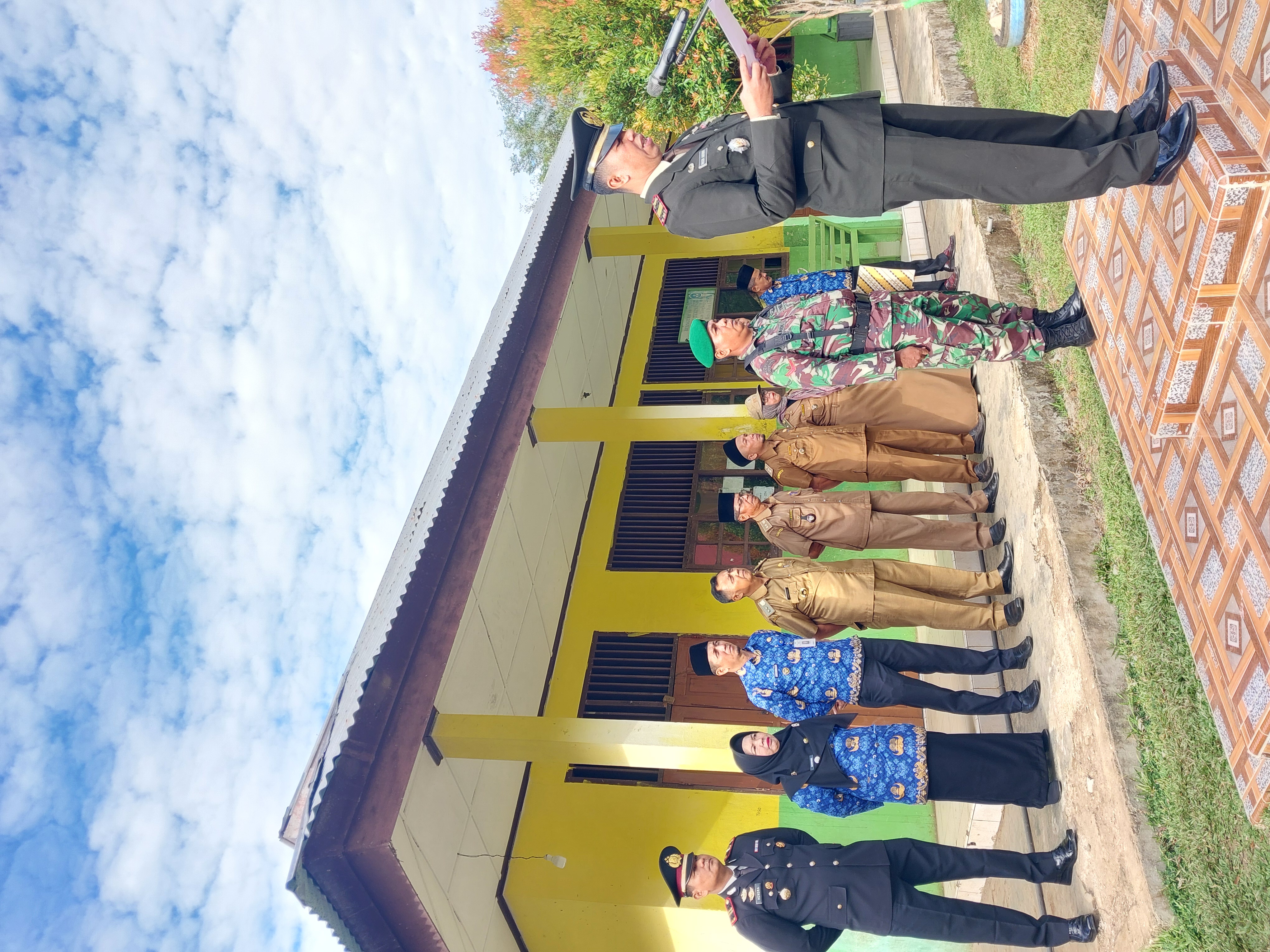 Upacara Bendera Memperingati Hari Lahir Pancasila Tahun 2025 Kecamatan Airpura