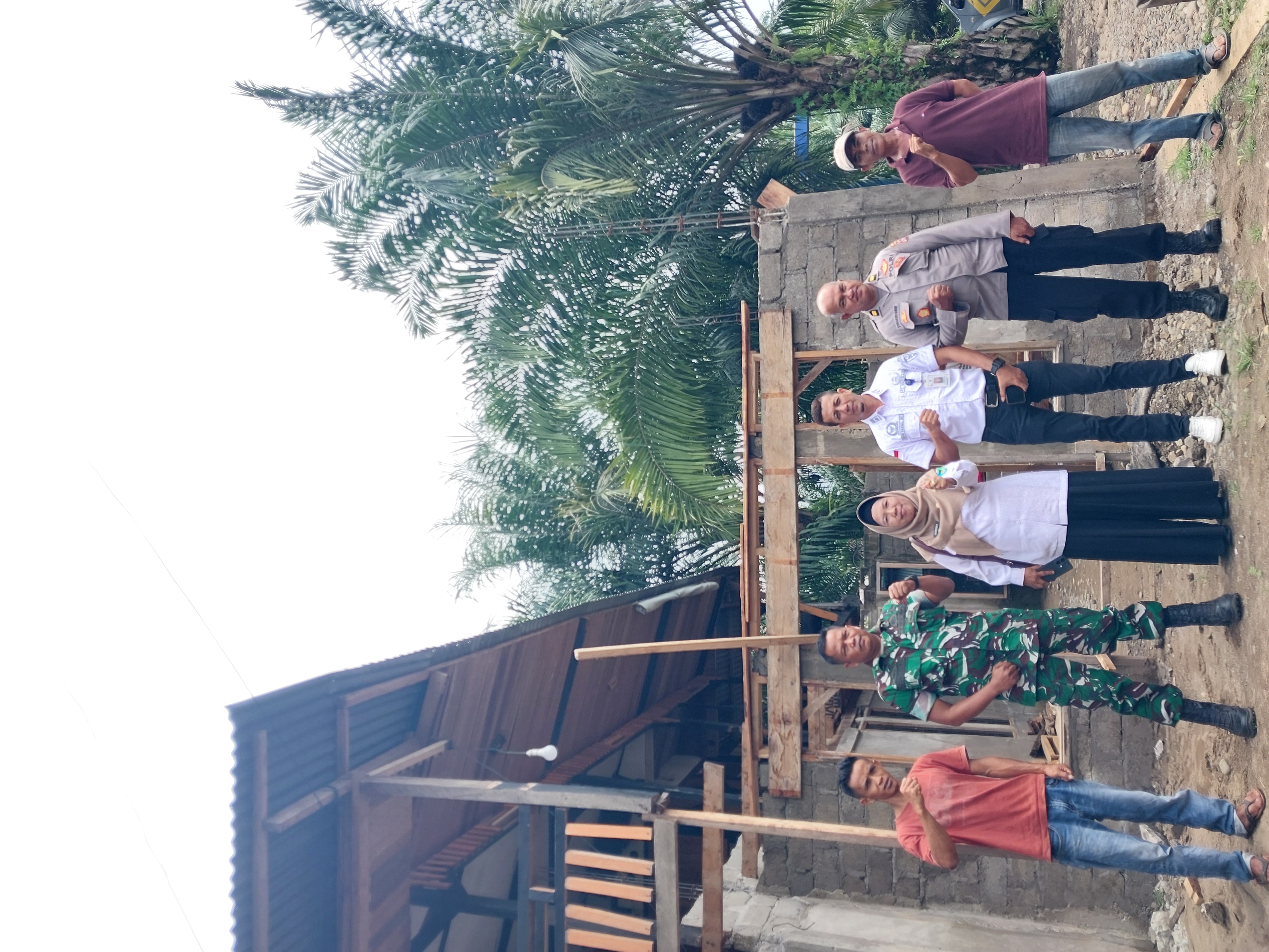 Peninjauan Pembangunan Rumah Rusak Sedang Akibat Banjir Tanggal 4 dan 7 Maret 2024 di Nagari Inderap