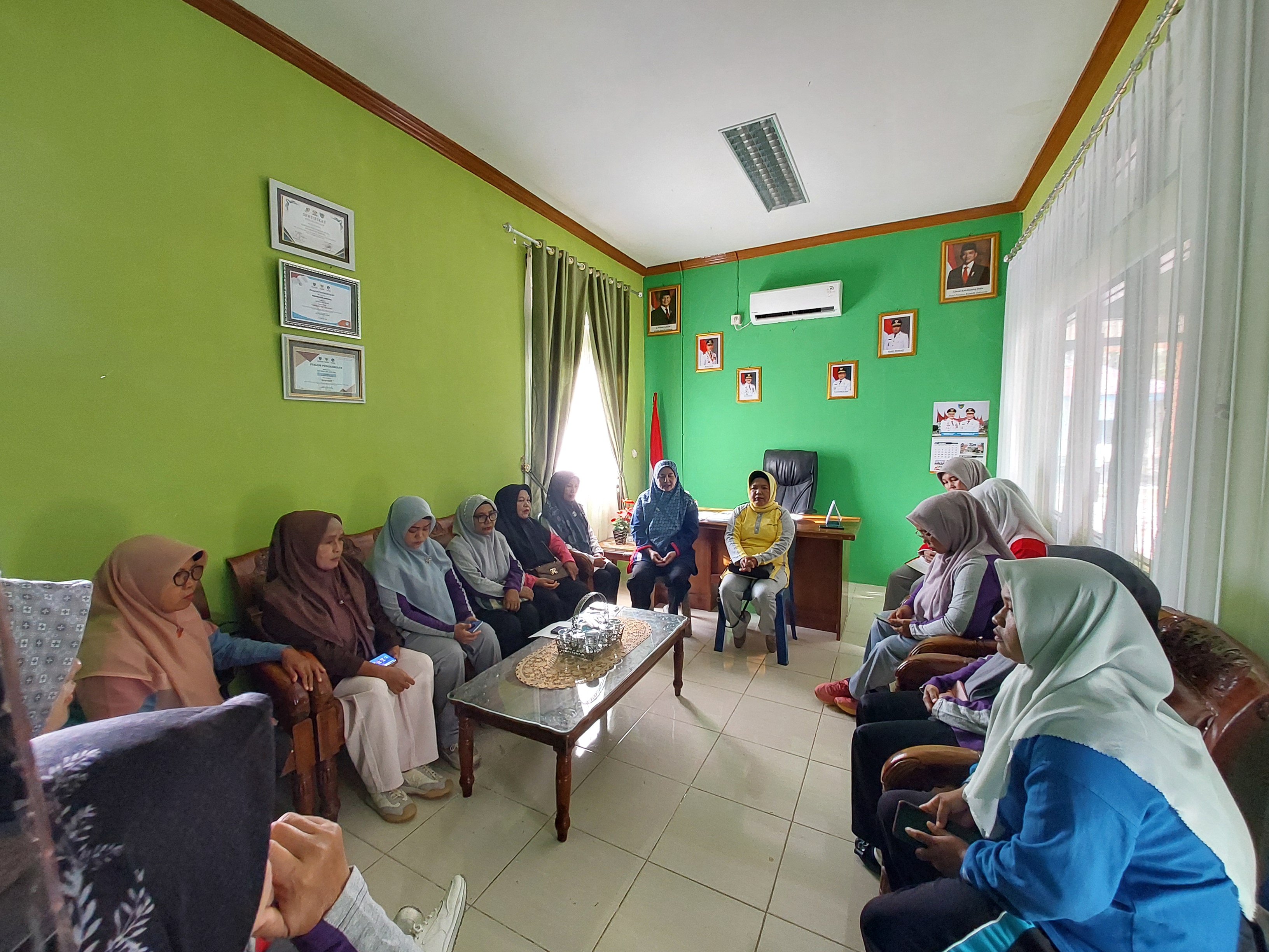 Pertemuan Bulanan PKK Kecamatan Airpura Menyambut Awal Tahun 2026 