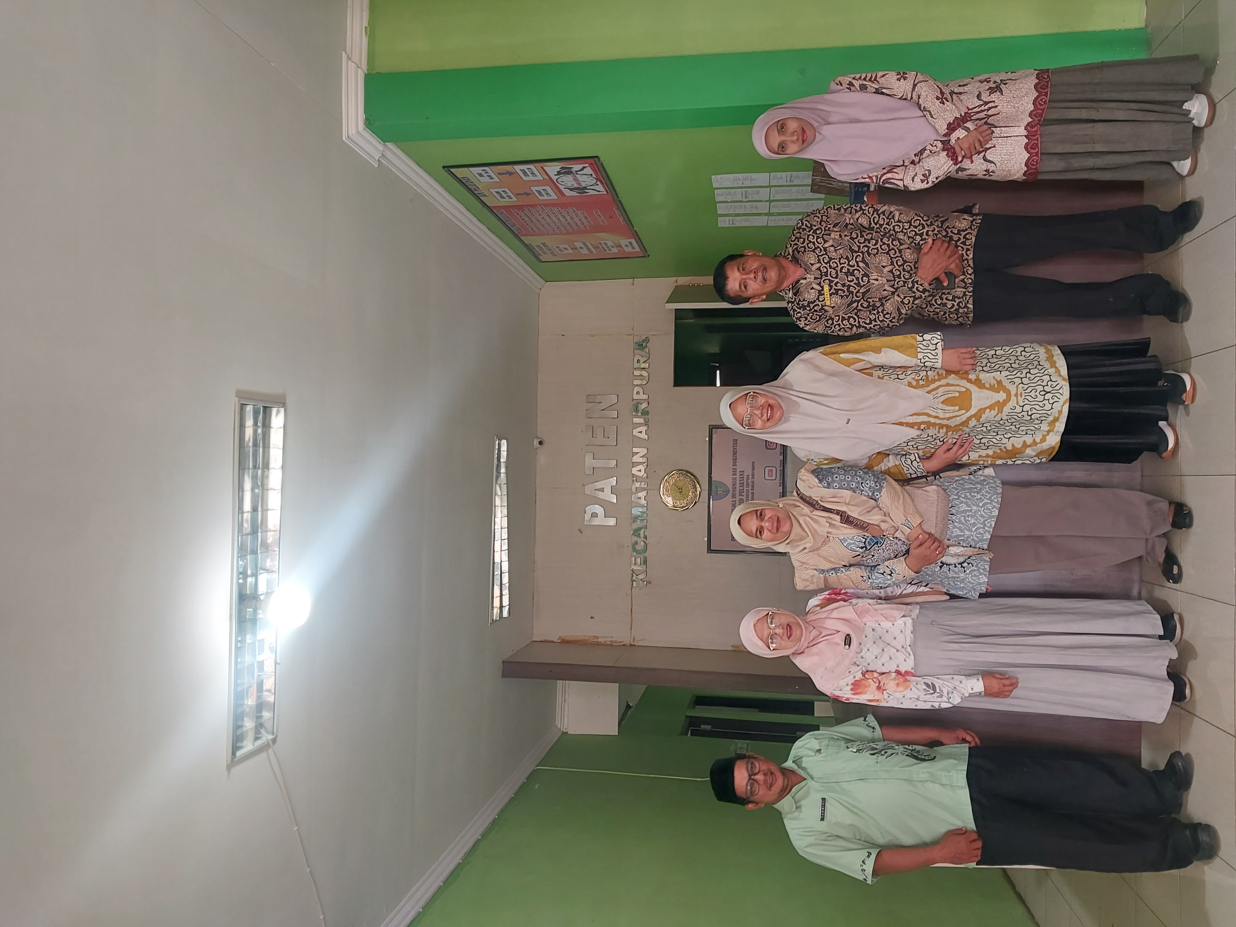 Mahasiswa Fort De Kock Kunjungi Kantor Kecamatan Airpura