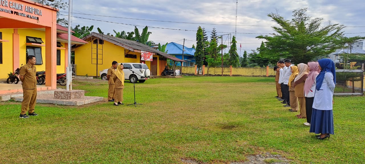 Apel Pagi Bersama di Halaman Kantor Camat Airpura