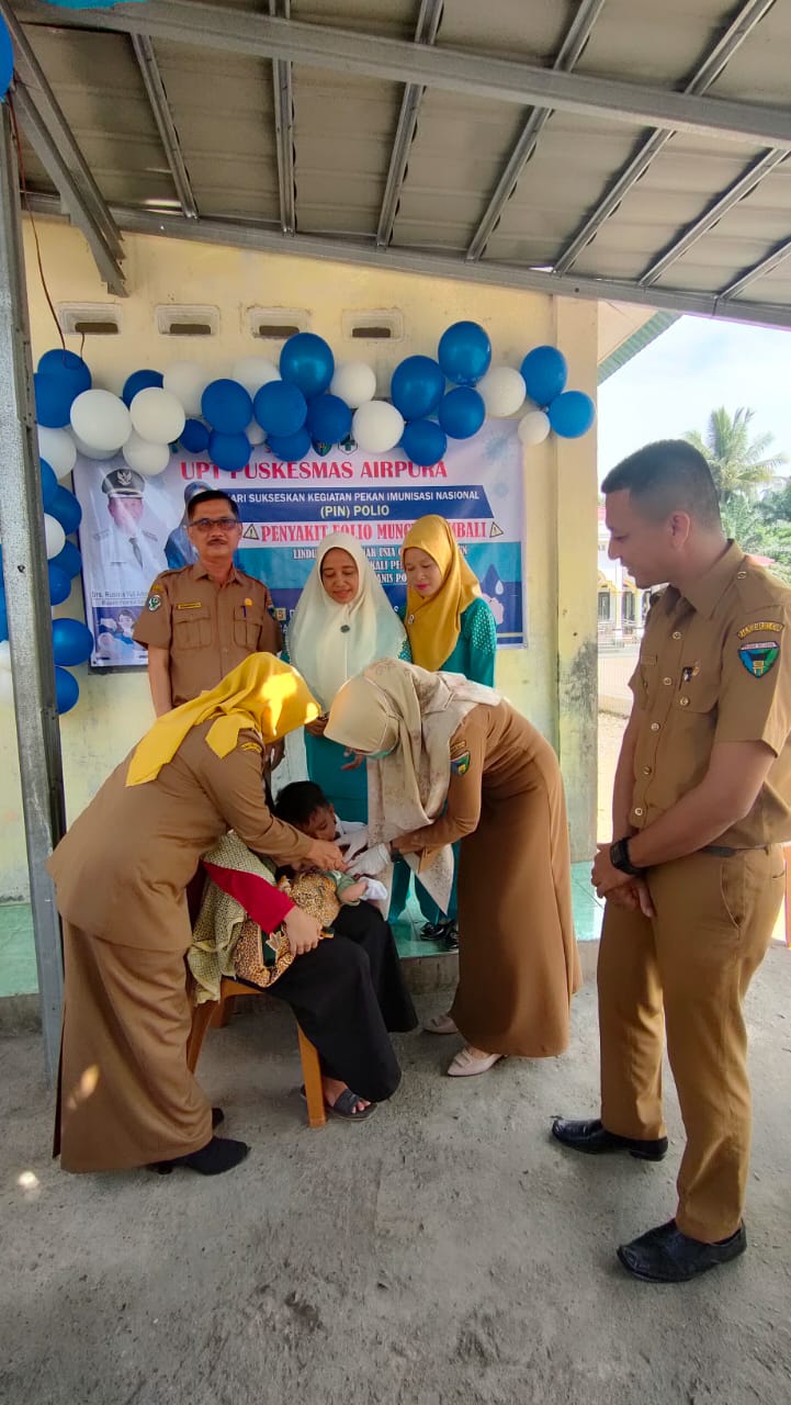 Kegiatan Pekan Imunisasi Nasional Polio di Nagari Inderapura Timur