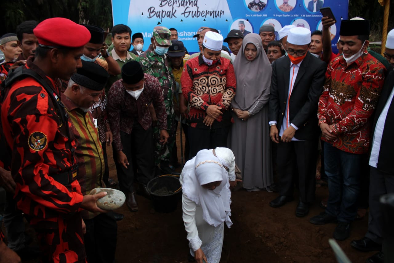 Peletakan Batu Pertama Pembangunan Perguruan Islam Ar Risalah 2 Yayasan Raudatul Risalah Di kampung 
