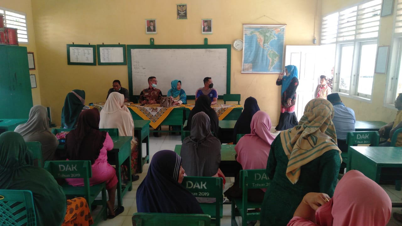 Sosialisasi Vaksinasi di UPT.SDN 03 Nagari Inderapura Timur Kecamatan Airpura