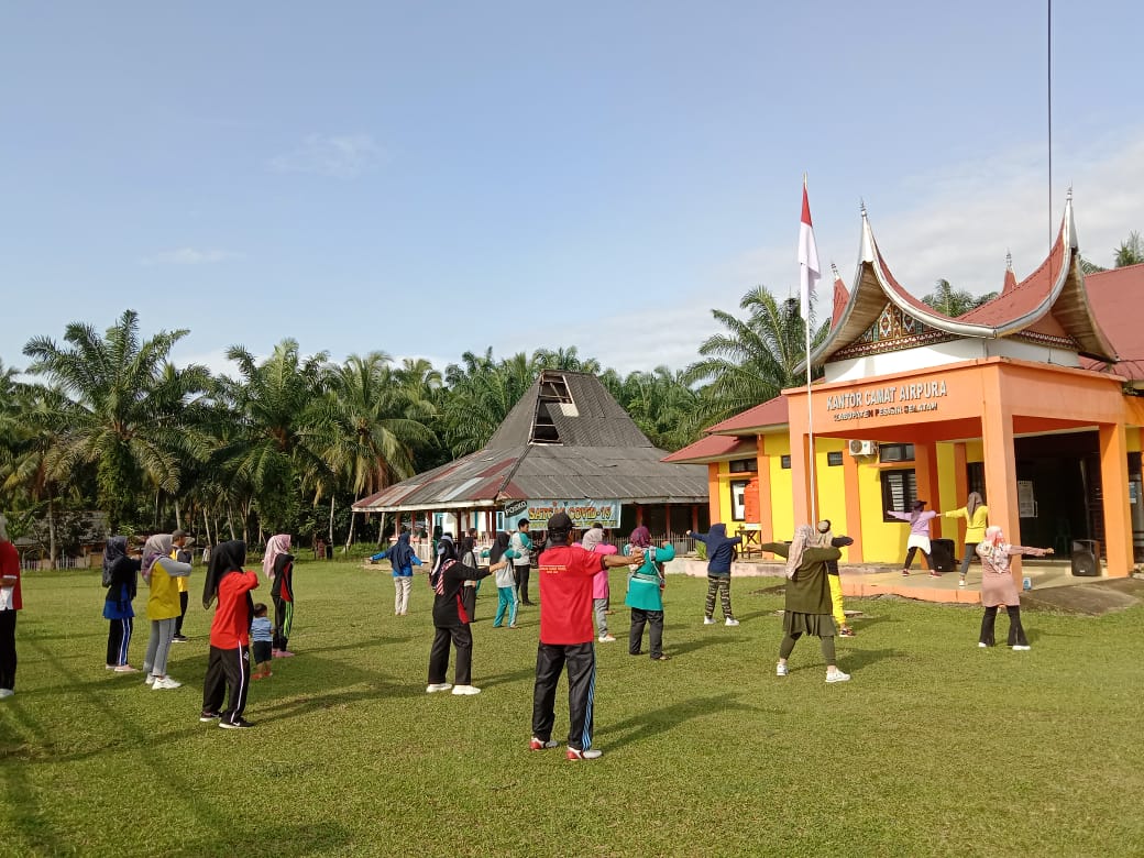 Senam Setiap Bulan Bersama TP.PKK Nagari Muara Inderapura dan TP.PKK Kecamatan Airpura Tahun 20