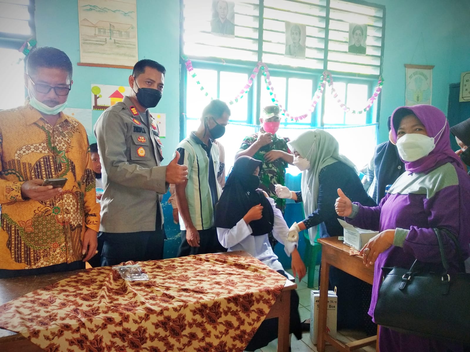 Pelaksanaan Vaksinasi Covid-19 di UPT.SDN 05 Nagari Inderapura Utara Kecamatan Airpura