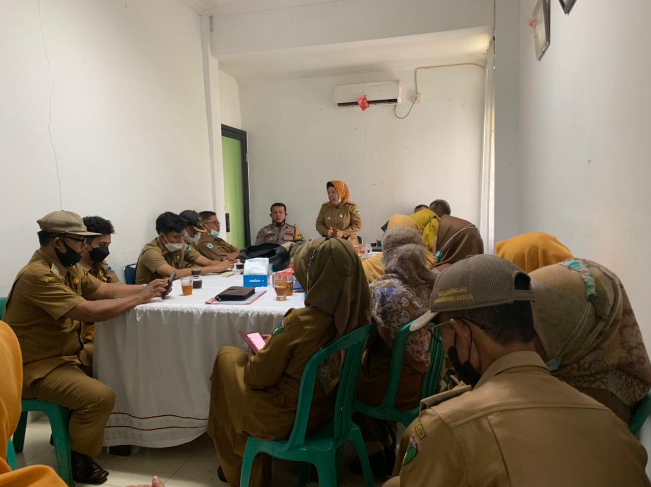 Rapat Evaluasi Pelaksanaan Vaksinasi di Kecamatan Airpura