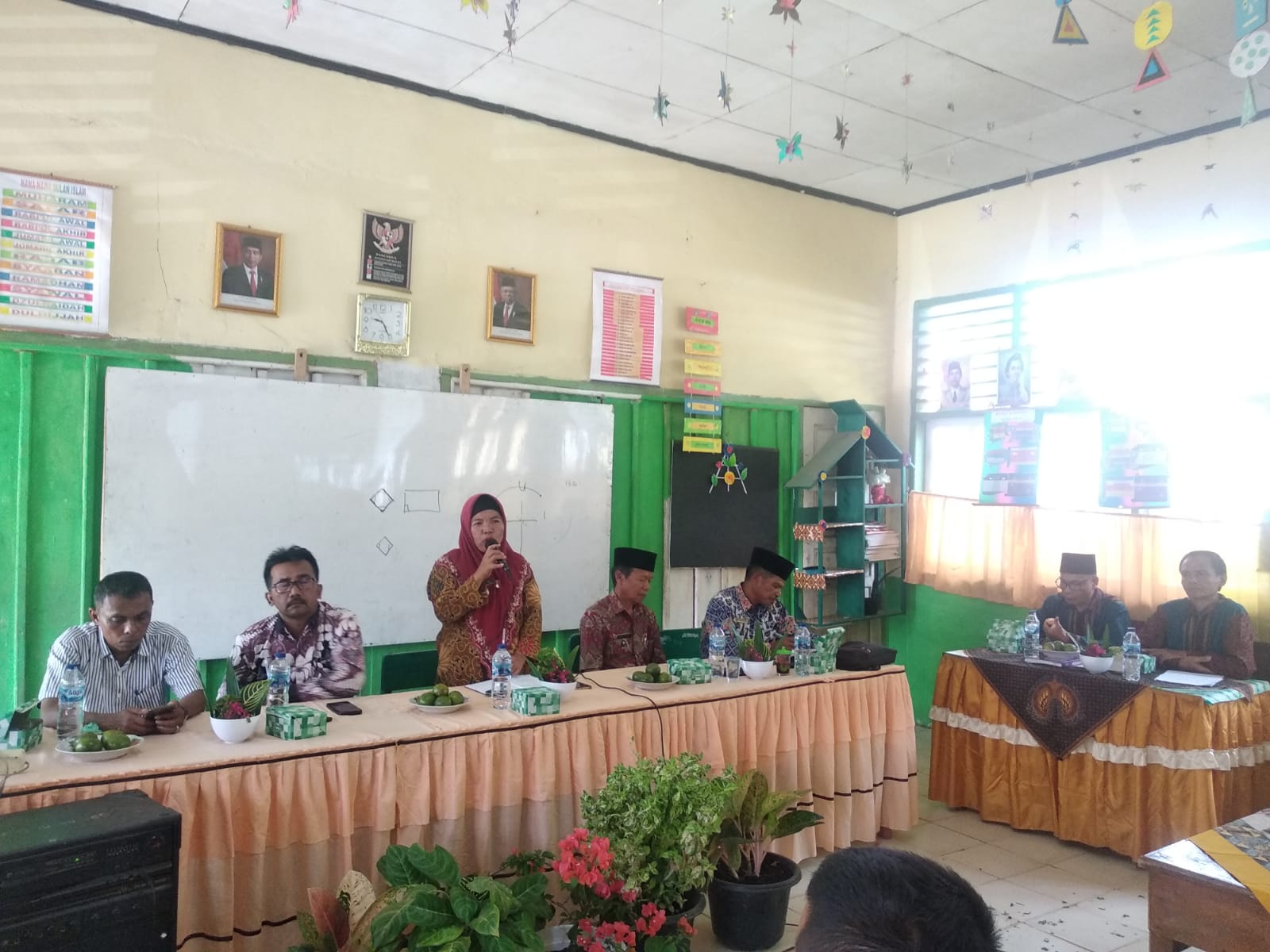 Rapat Kelanjutan Atas Belum Termanfaatkan Bangunan Pemerintah Kelas Jauh UPT.SDN 03 Airpura Nagari I