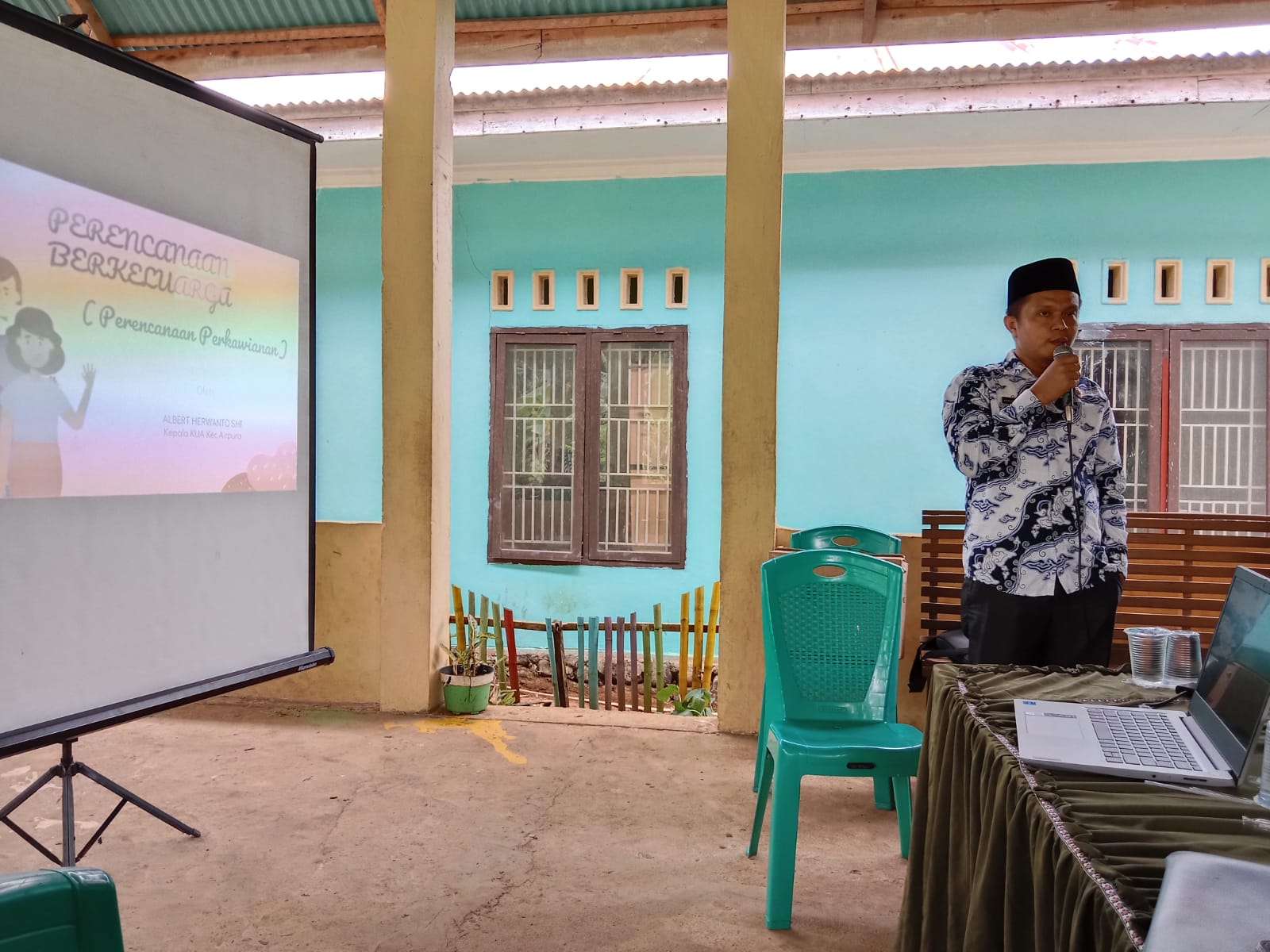 Kegiatan Bina Keluarga Remaja di Nagari Muara Inderapura