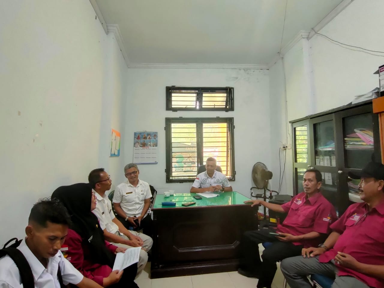 KUNJUNGAN PENDAMPING SOSIAL (PKH) KE KANTOR CAMAT AIRPURA