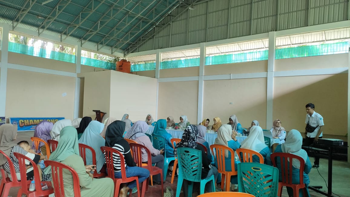 CAMAT AIRPURA HADIRI KEGIATAN PEMBINAAN KELOMPOKDASAWISMA NAGARI PALOKAN INDERAPURA