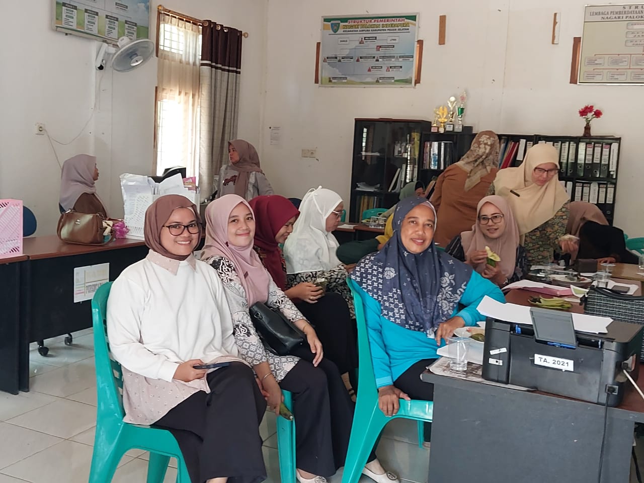 PEMBINAAN ADMINISTRASI DASAWISMA NAGARI PALOKAN INDERAPURA