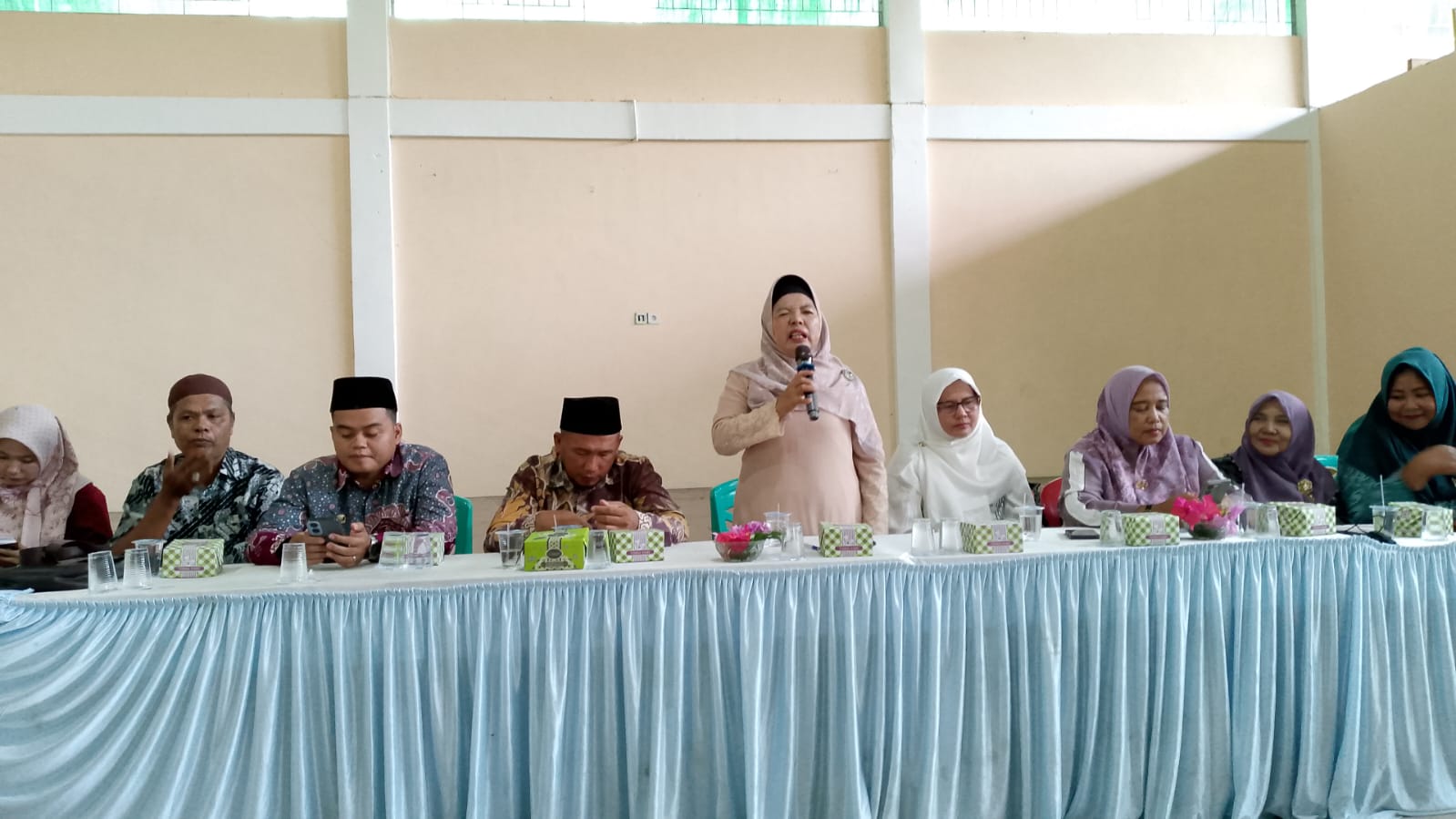 TP.PKK KECAMATAN AIRPURA LAKUKAN PEMBINAAN KELOMPOK DASAWISMA MELATI  IV NAGARI PALOKAN INDERAPURA