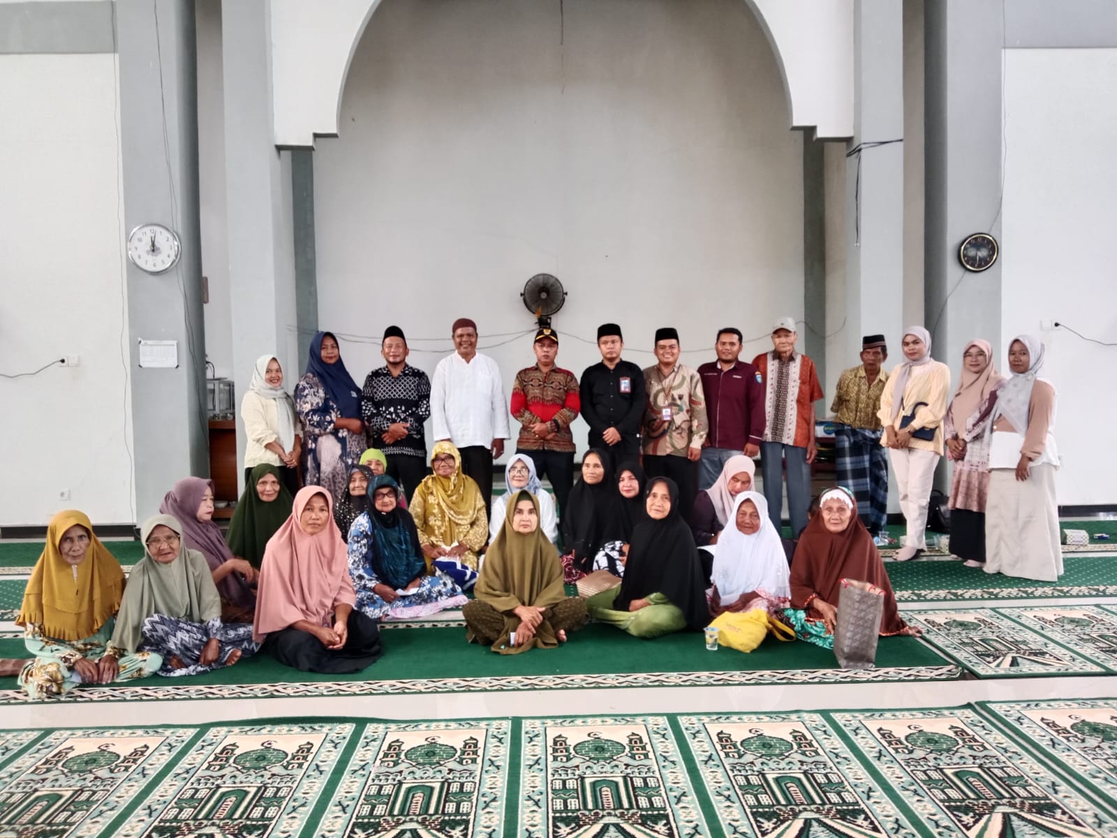 Sekolah Lansia di Nagari Palokan Inderapura Kecamatan Airpura