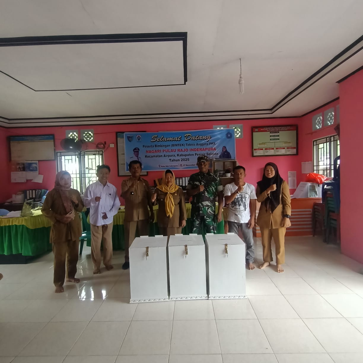 Forkopimca Airpura beserta Pj. Wali Nagari Pulau Rajo Inderapura Laksanakan Monitoring TPS di Nagari